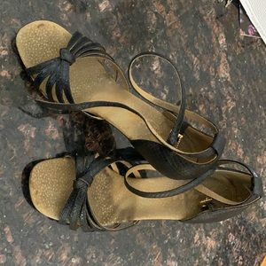 Ballroom dance shows size 6 (Sofia) capezio